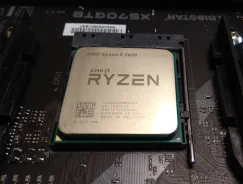 AMD Ryzen 5 2600 ����