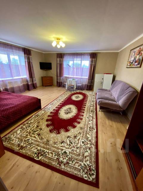 5-���������, ��������� �. 15. ���������, 20���.��., 1/2 ���� ����