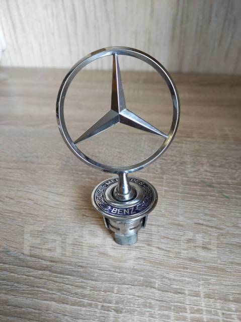  Mercedes BENZ      3 000      