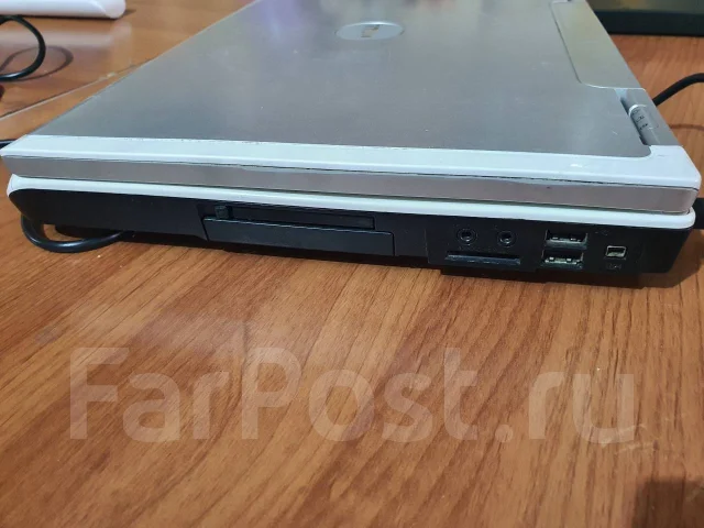 Dell Inspiron. 15.4", 2 000����, ��� 4 ��, ���� 100���, WiFi: 1 ����