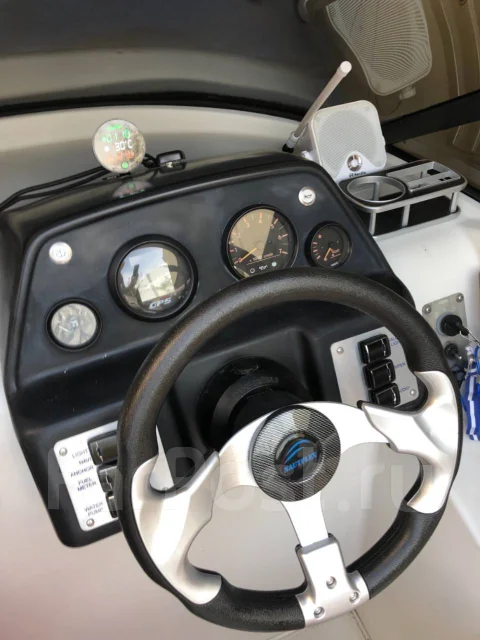 Nissan Seabreeze. 1992 ���, ����� 7��., ��������� ���������, 150��.�., ������ ����