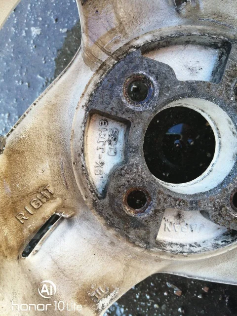 Spirit Racing. 5.5x13", 4x100, ET38, �� 64���. ����
