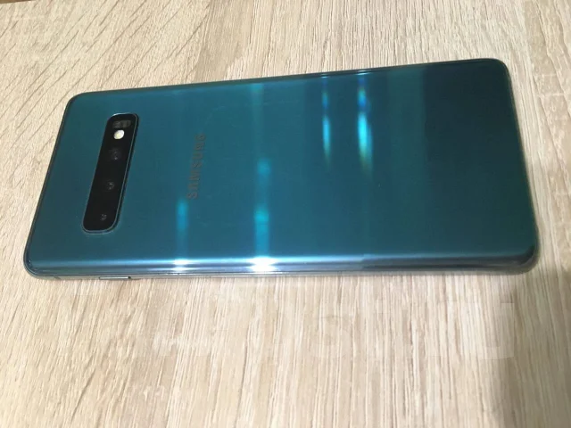 Samsung Galaxy S10. �/�, ���������, 3G, 4G LTE, Dual-SIM, ����������, NFC ����
