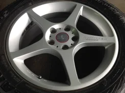 Hunter. 7.0x17", 5x114.3, ET38, �� 73,1���. ����