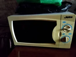 AEG ����