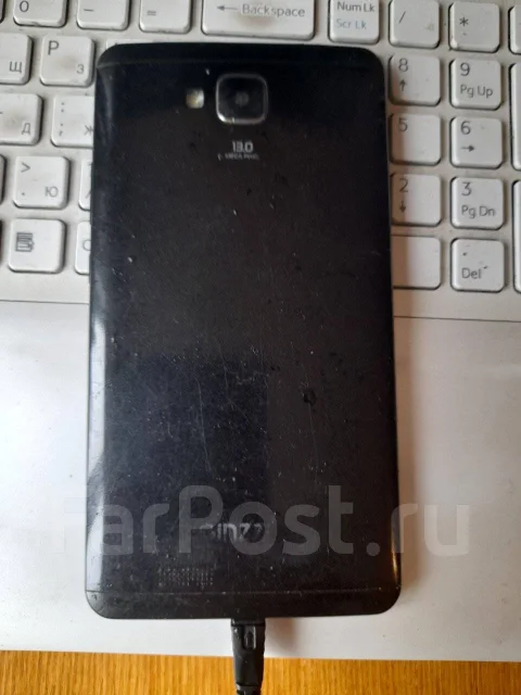 Ginzzu ST6040. �/�, ������, 4G LTE, Dual-SIM ����