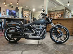 Harley-Davidson Breakout FXSB. 1 868����. ��., ��������, ���, ��� ������� ����