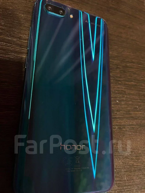 Honor 10. �/�, 3G, 4G LTE, Dual-SIM, NFC ����