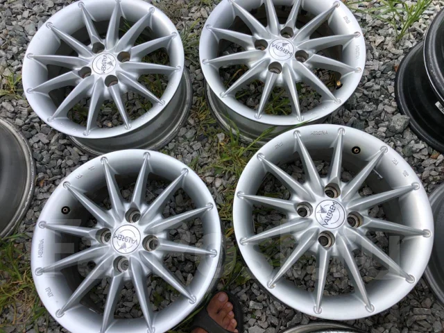 Valbrem. 6.0x14", 4x100, ET35 ����