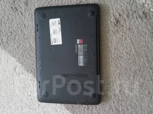 Asus VivoBook X556UQ. 2,3����, ��� 12 ��, ���� 500���, WiFi: 1, Bluetooth: 1 ����
