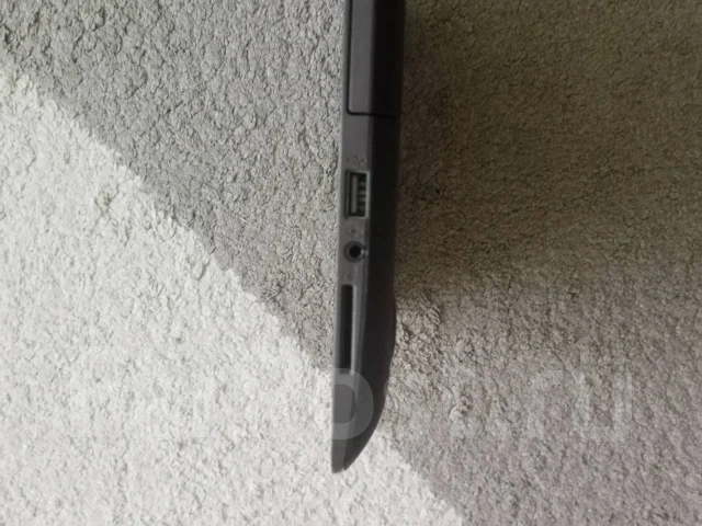 Asus VivoBook X556UQ. 2,3����, ��� 12 ��, ���� 500���, WiFi: 1, Bluetooth: 1 ����
