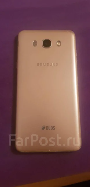 Samsung Galaxy J7. �/� ����