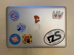 Apple MacBook Pro 13. 13.3", ���� 256���, WiFi, Bluetooth ����