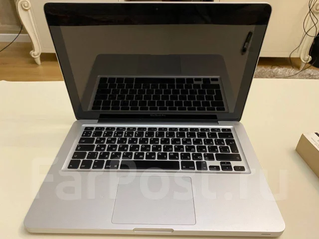 Apple MacBook Pro 13. 13.3", ���� 256���, WiFi: 1, Bluetooth: 1 ����