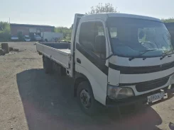 Hino Dutro ����
