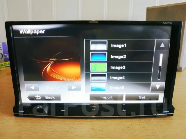 Clarion NX702 ����