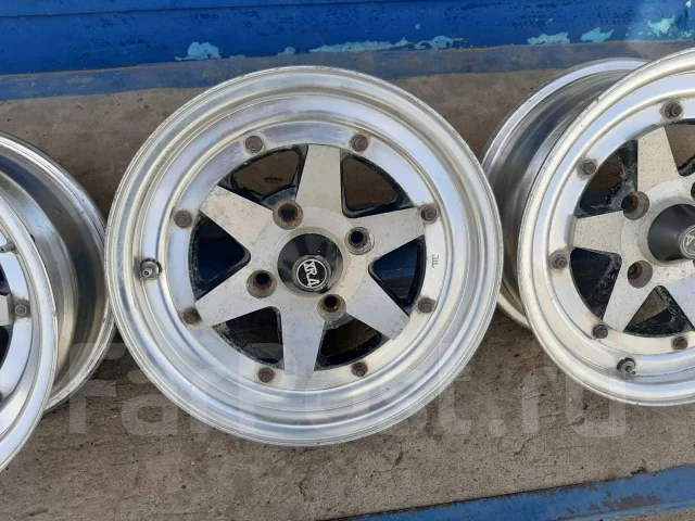 SSR LongChamp XR4. 6.5/7.5x14", 4x114.3 ����