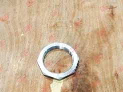 ����� ������� 6-098 FUSO hub nut outside R SW ! 6098 ����