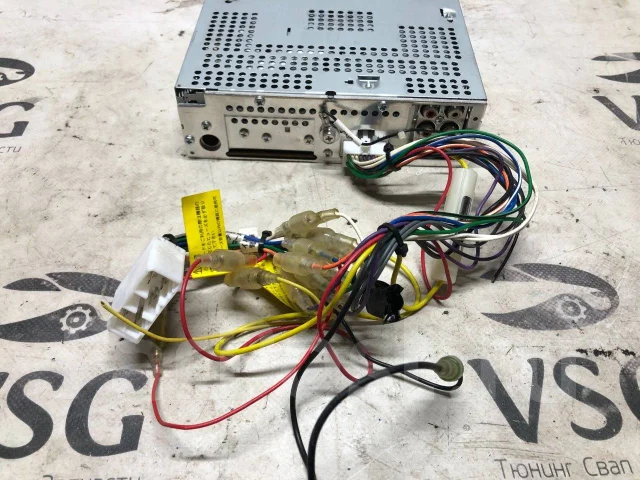 Clarion DB565USB ����