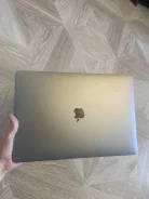 Apple MacBook Pro 15. 15.4", ��� 16 ��, ���� 512���, WiFi, Bluetooth, ����������� �� 3��. ����