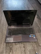 Lenovo IdeaPad Z570. 15.6", 2 300,0����, ��� 8 ��, ���� 500���, WiFi, Bluetooth, ����������� �� 4��. ����