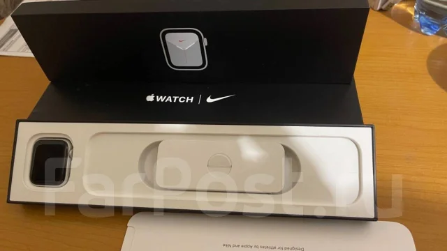 Apple Watch Series 3 Nike+. GPS, NFC ����