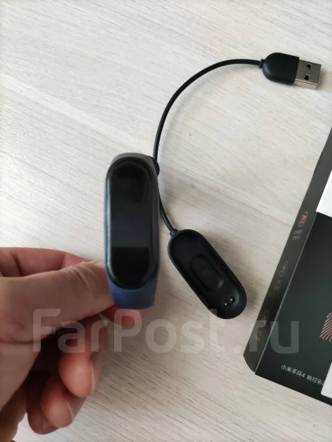 Xiaomi Mi Band 4. IP67 ����
