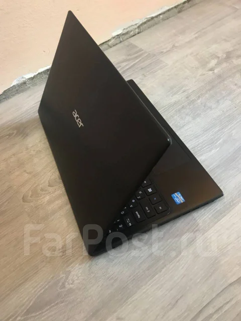 Acer Aspire V5. 15.6", 1,4����, ��� 4 ��, ���� 320���, WiFi: 1, ����������� �� 3��. ����