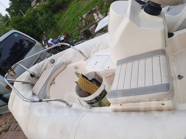 Zodiac. 2005 ���, ����� 3,8��., ��������� ���������, 40��.�., ������ ����