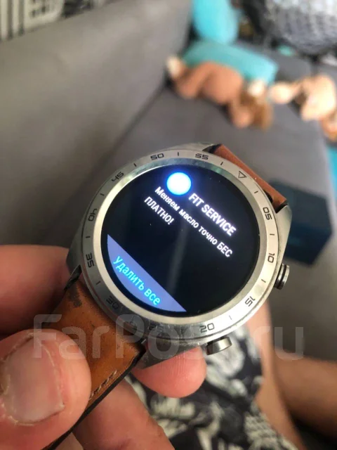Honor Watch Magic. GPS, NFC, IP67 ����