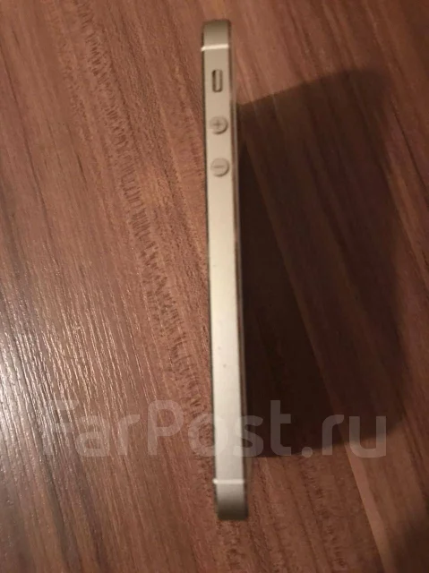 Apple iPhone 5s. �/�, �������, 3G, 4G LTE, NFC ����