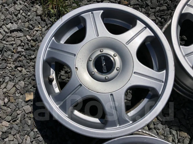 Giraru. 5.0x13", 4x100, 4x114.3, ET32 ����