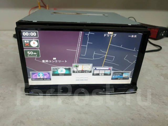 Clarion NX702 ����