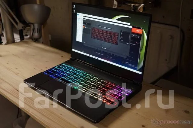 MSI Alpha 15. 15.6", 2,4����, ��� 16 ��, ���� 1 000���, WiFi: 1, Bluetooth: 1, ����������� �� 4��. ����