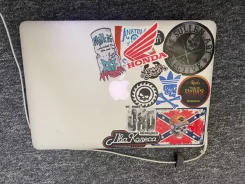 Apple MacBook Air 13 2011 Mid MC966. 13.3", 1,7����, ��� 4 ��, ���� 128���, WiFi, Bluetooth, ����������� �� 2��. ����