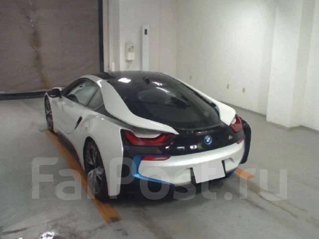 BMW i8. ��������, 4wd, 1.5, ������, 25 000����. ��, �/�. ��� ����� �� ������������ ����