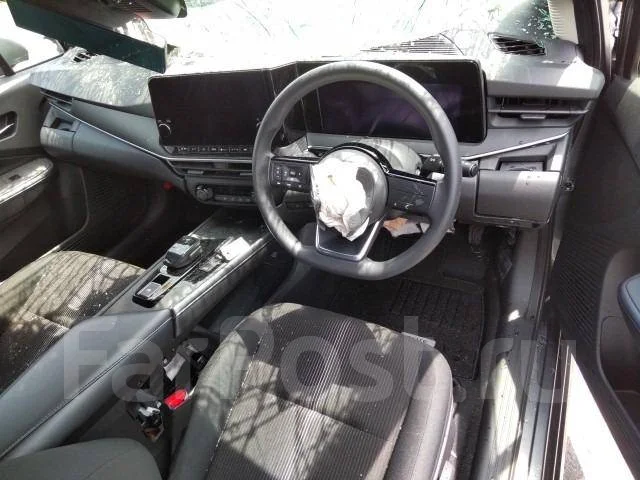 Nissan Note. E13, HR12DE ����
