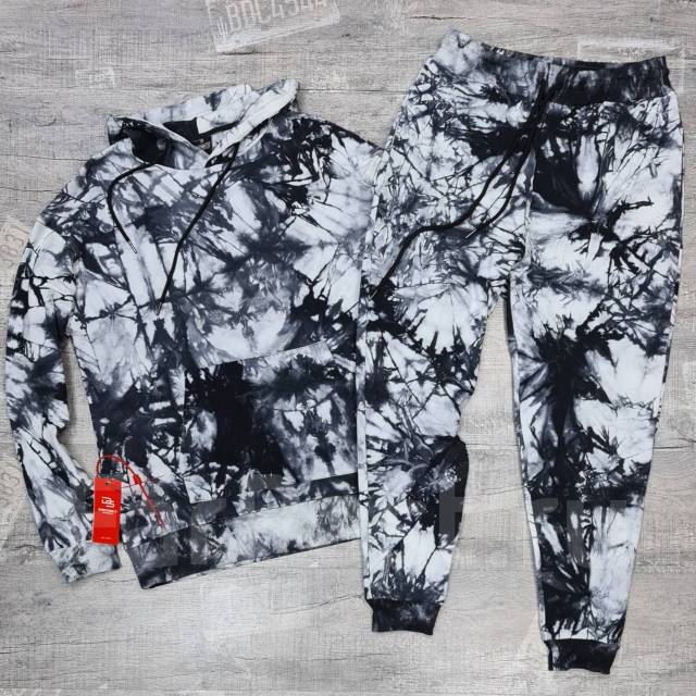 спортивный костюм варенка женский. тотал деним 2022. джинсы и отбеливатель. спортивный костюм варенка мужской. костюм варенка.