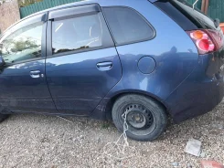 Mitsubishi Colt Plus ����