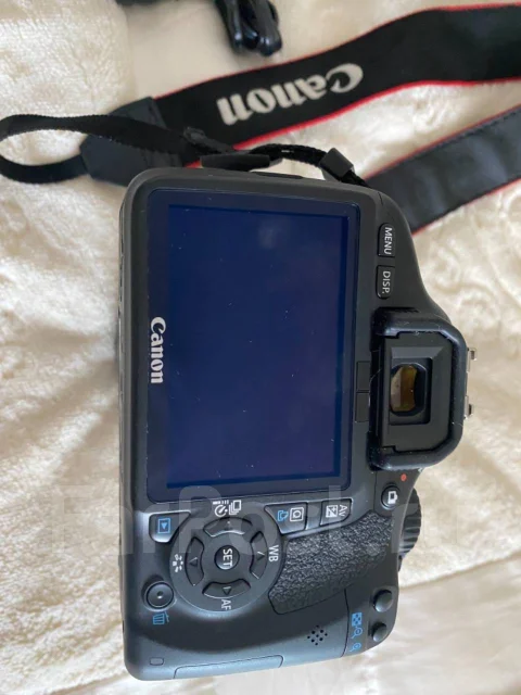 Canon EOS 550D ����