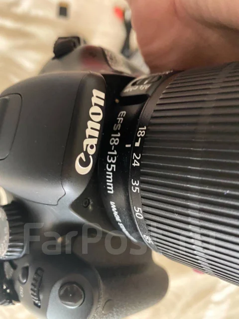 Canon EOS 550D ����