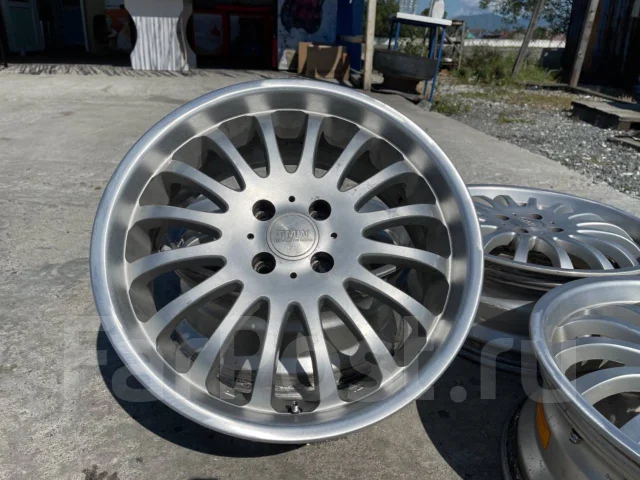 TMW. 7.0x17", 4x100, ET52 ����