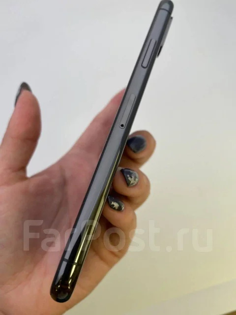 Apple iPhone X. �/�, ������, 4G LTE ����