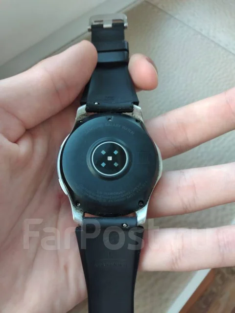 Samsung Galaxy Watch. GPS, NFC, IP67, IP68 ����
