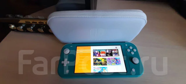 Nintendo Switch Lite ����