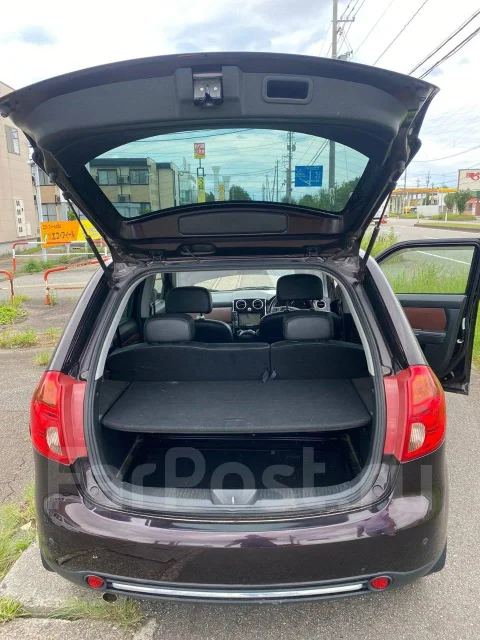 Mazda Verisa. DC5R, ZYVE ����