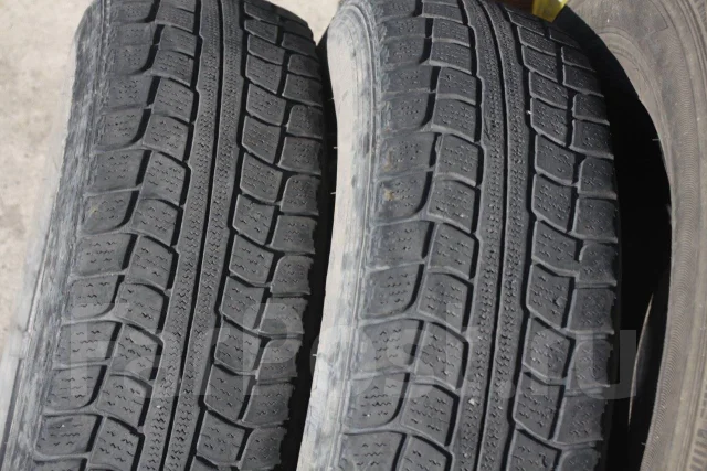 Dunlop Graspic DS-V. �����������, 2011 ���, �/�, ����� 70 % ����