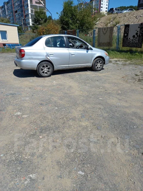 Toyota Platz. ��������, 4wd, 1.3 (88��.�.), ������ ����