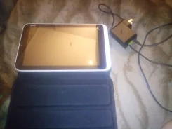 Acer Iconia Tab W3-810 ����