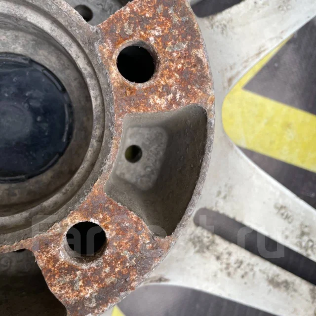 Sparco Rally. 7.0x17", 5x100, ET38, �� 70���. ����